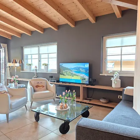 Peak View Penthouse Lejlighed *